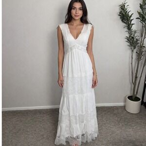 Hebeos White Lace Tiered Maxi Dress V-Neck Empire Waist Boho Sleeveless Wedding
